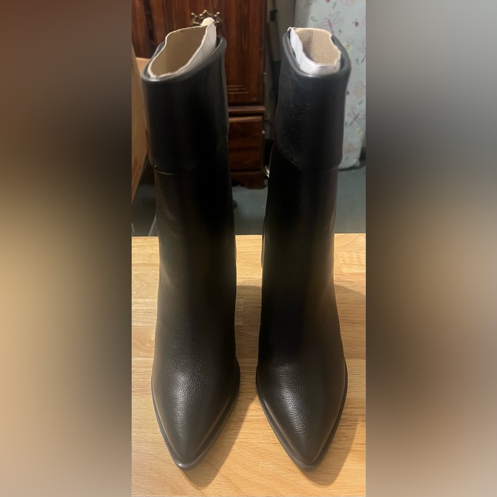 lisavicky black cuffed boots nwt 6 women’s Mae-V